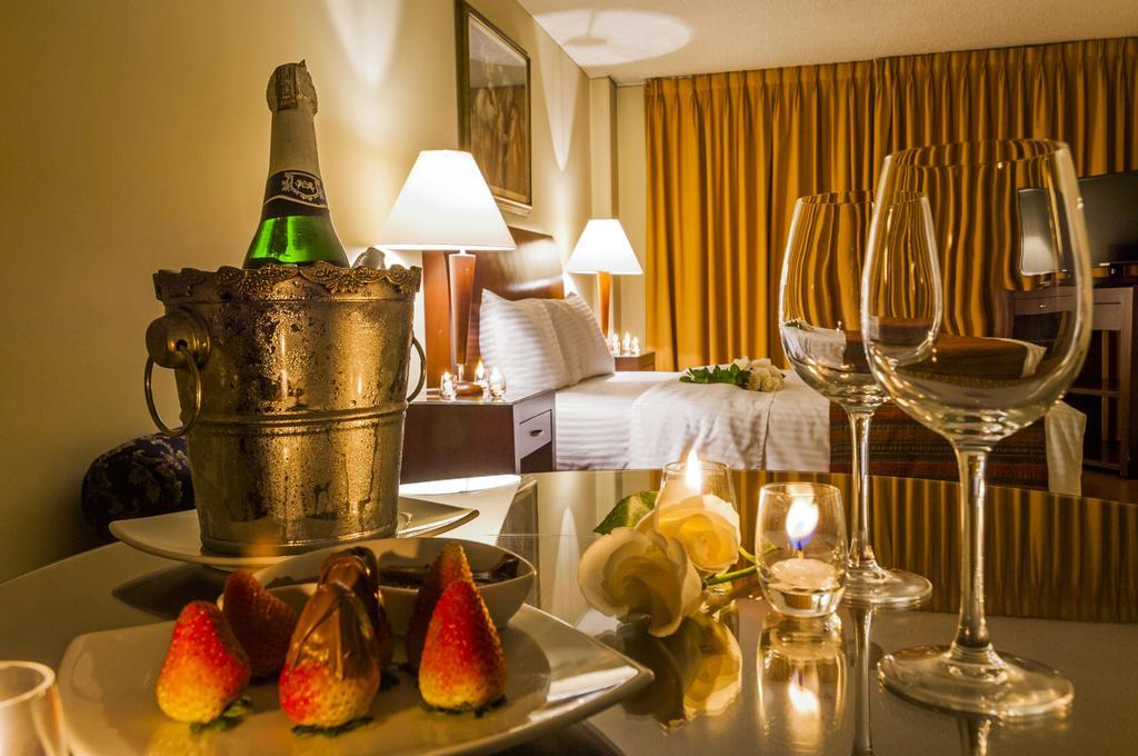 Hotel 51 Plaza ボゴタ エクステリア 写真